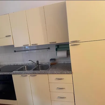 Apartment Casa In 10 *